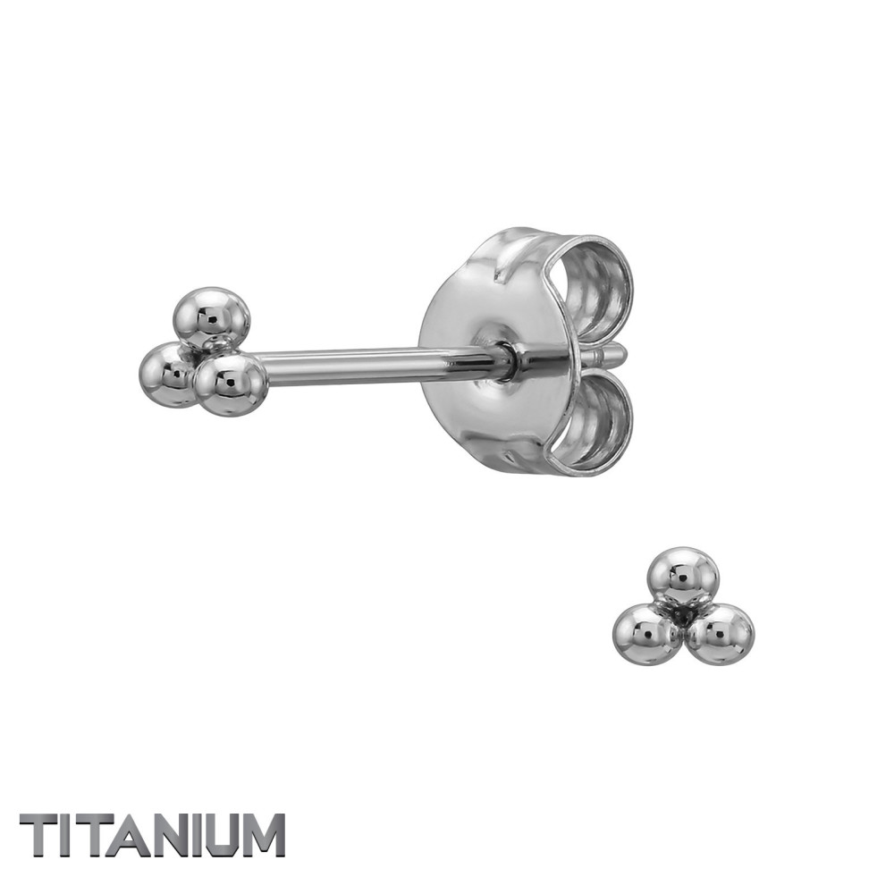 Titán stift fülbevaló 6